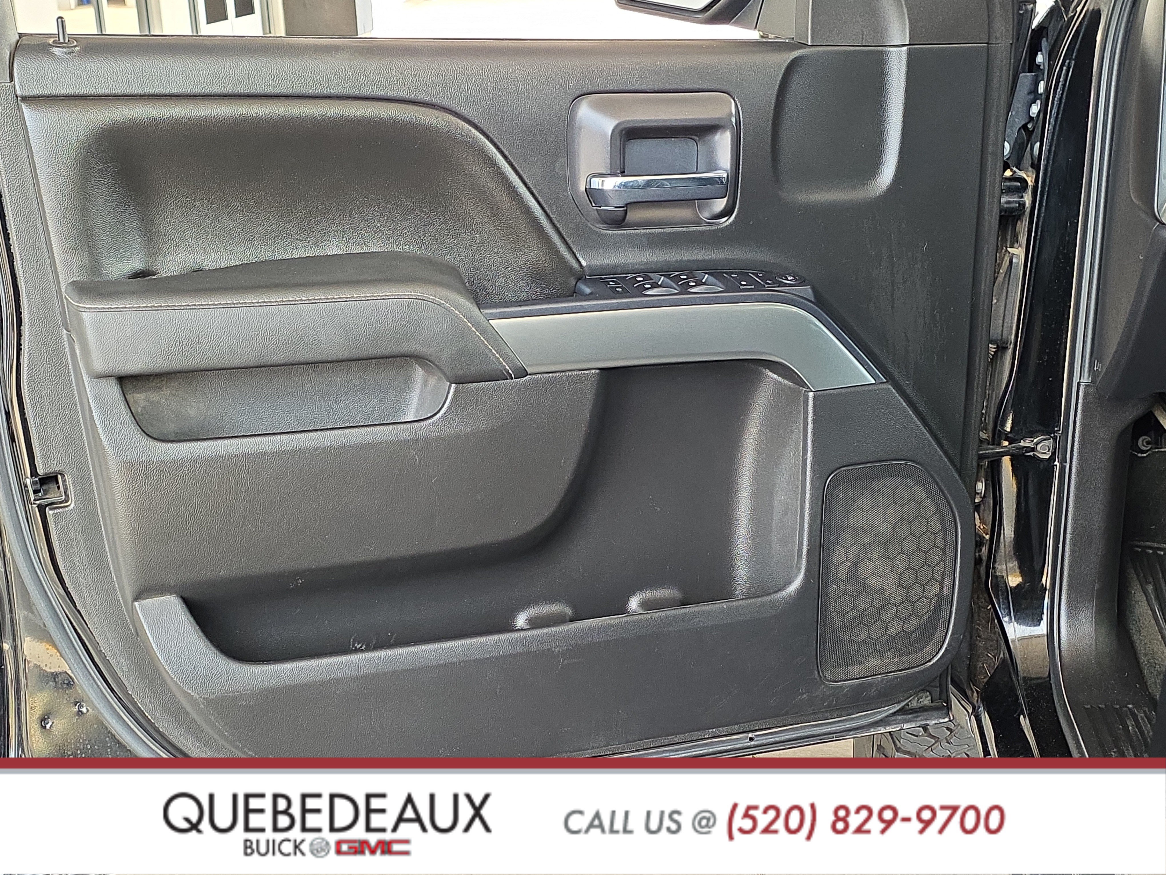 Used 2015 Chevrolet Silverado 2500 LT w/ LT Convenience Package AWD/4WD image 9
