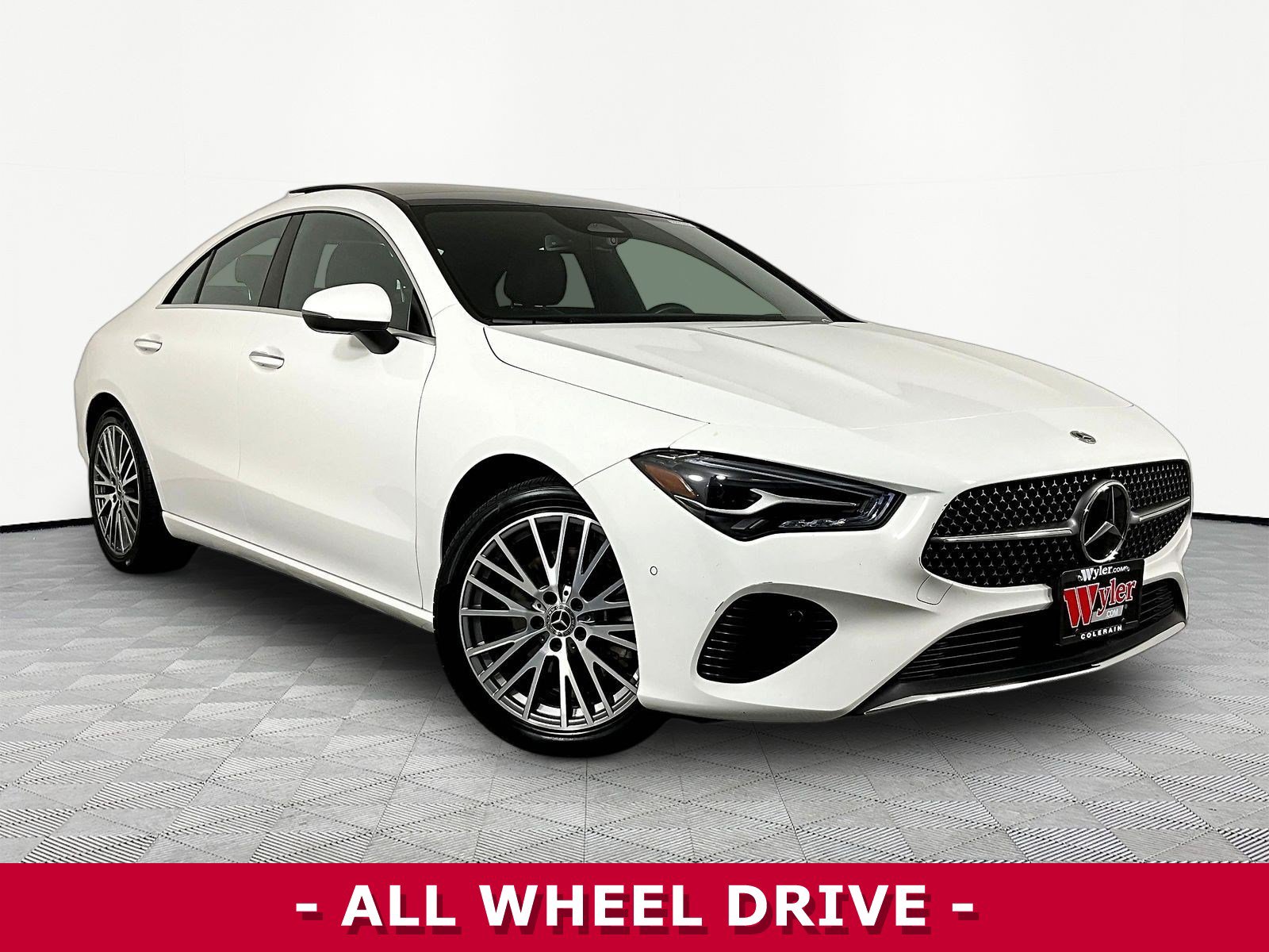 Used 2025 Mercedes-Benz CLA 250 4MATIC image 3