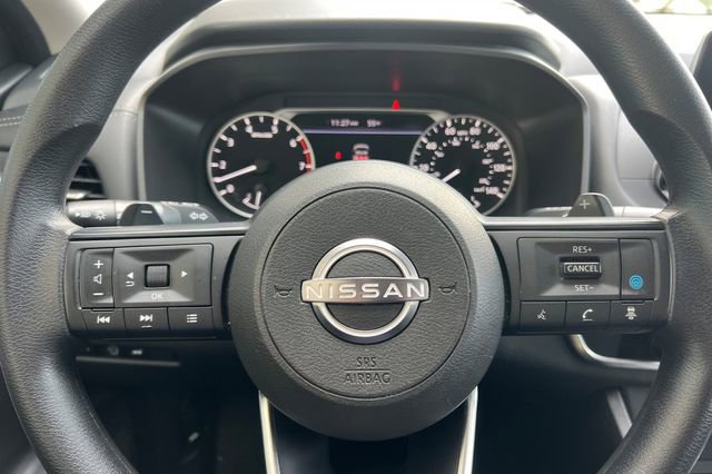 Used 2024 Nissan Rogue SV image 30