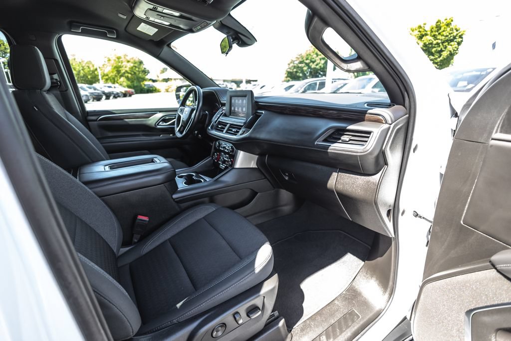 Used 2022 Chevrolet Suburban LS AWD/4WD image 26