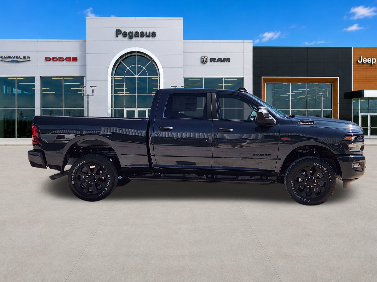 New 2026 RAM 2500 Lone Star AWD/4WD image 7