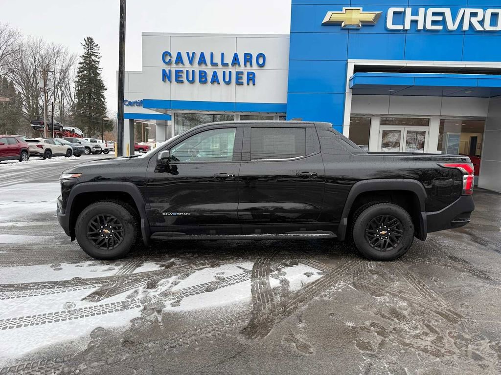 New 2026 Chevrolet Silverado EV LT image 8