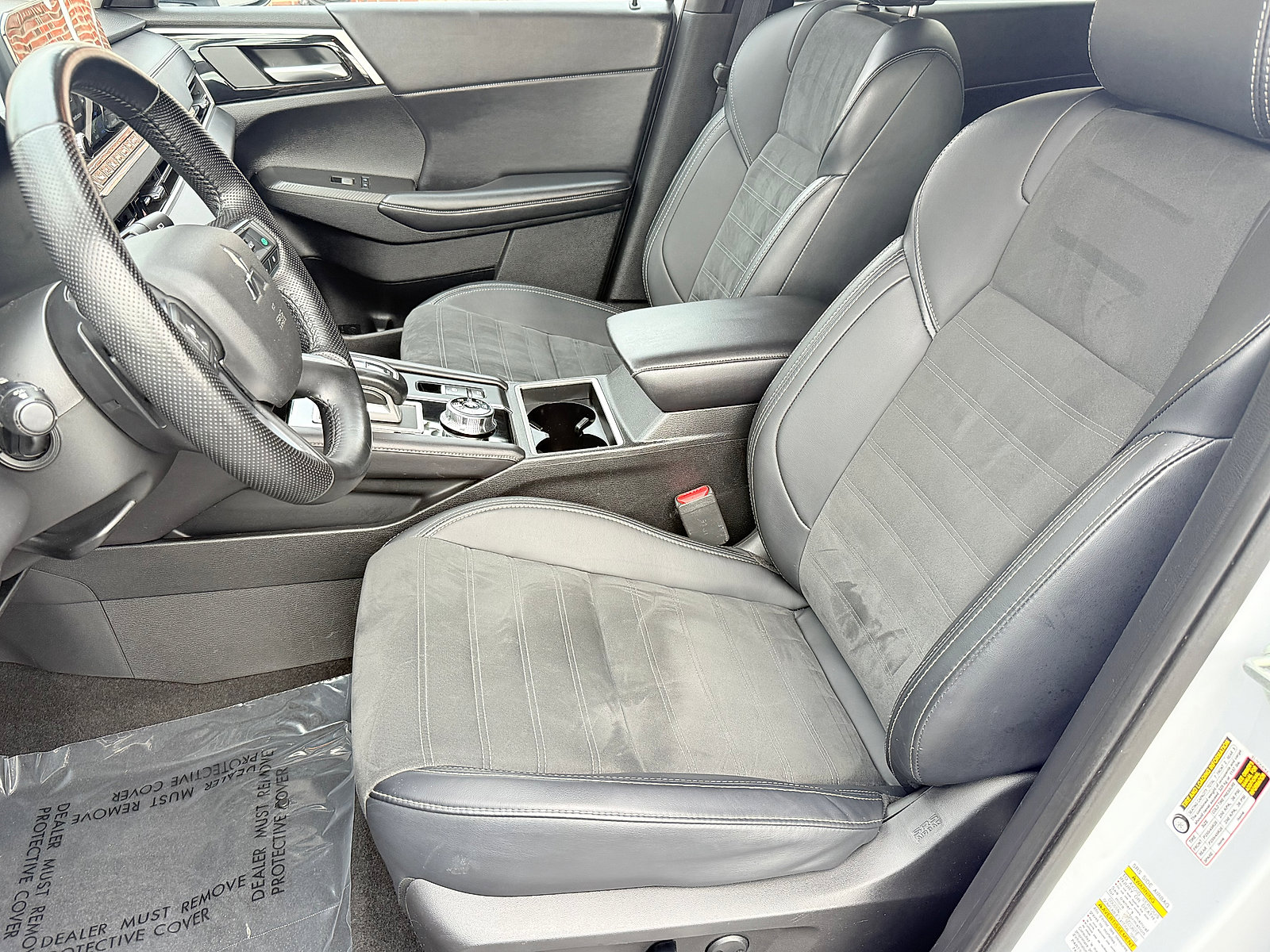 Used 2024 Mitsubishi Outlander Ralliart image 41