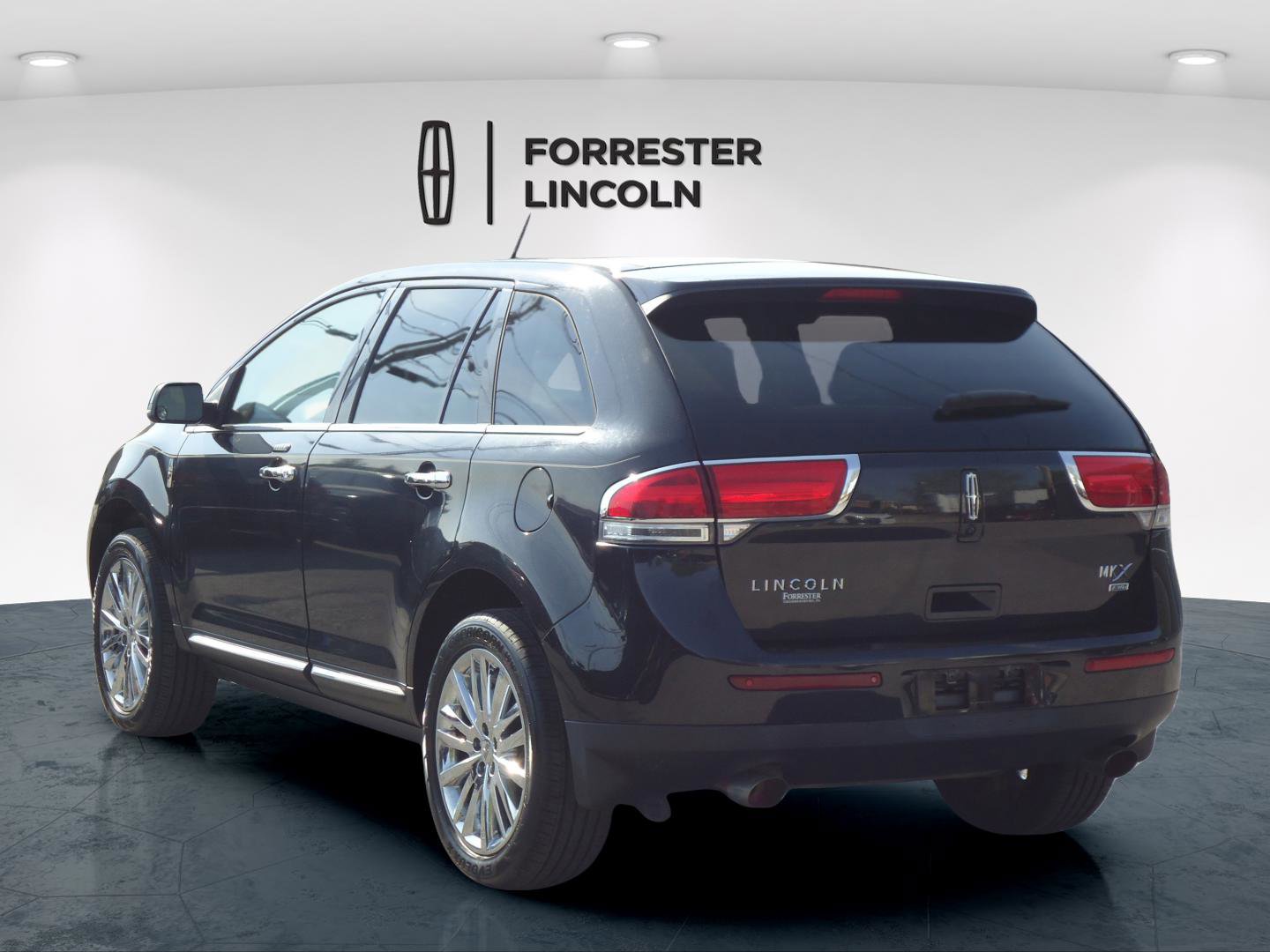 Used 2013 Lincoln MKX AWD image 5