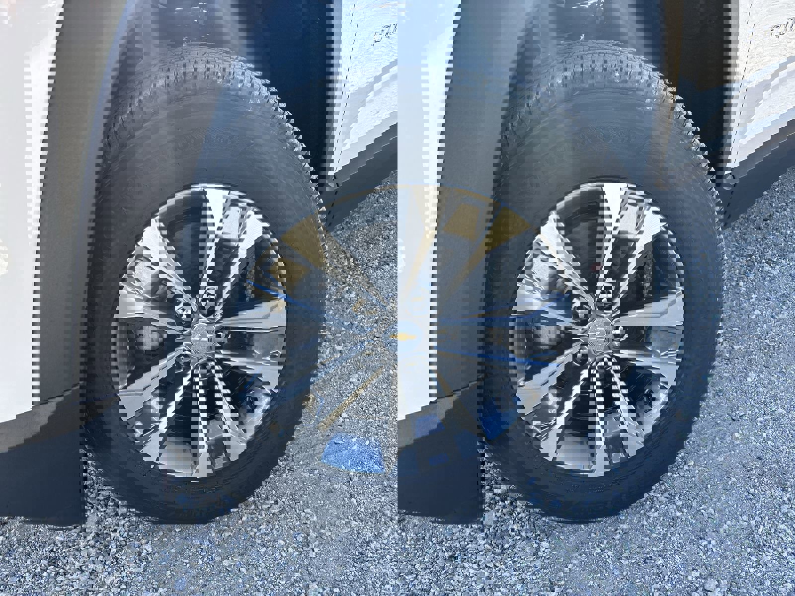 New 2026 Chevrolet Equinox LT image 13