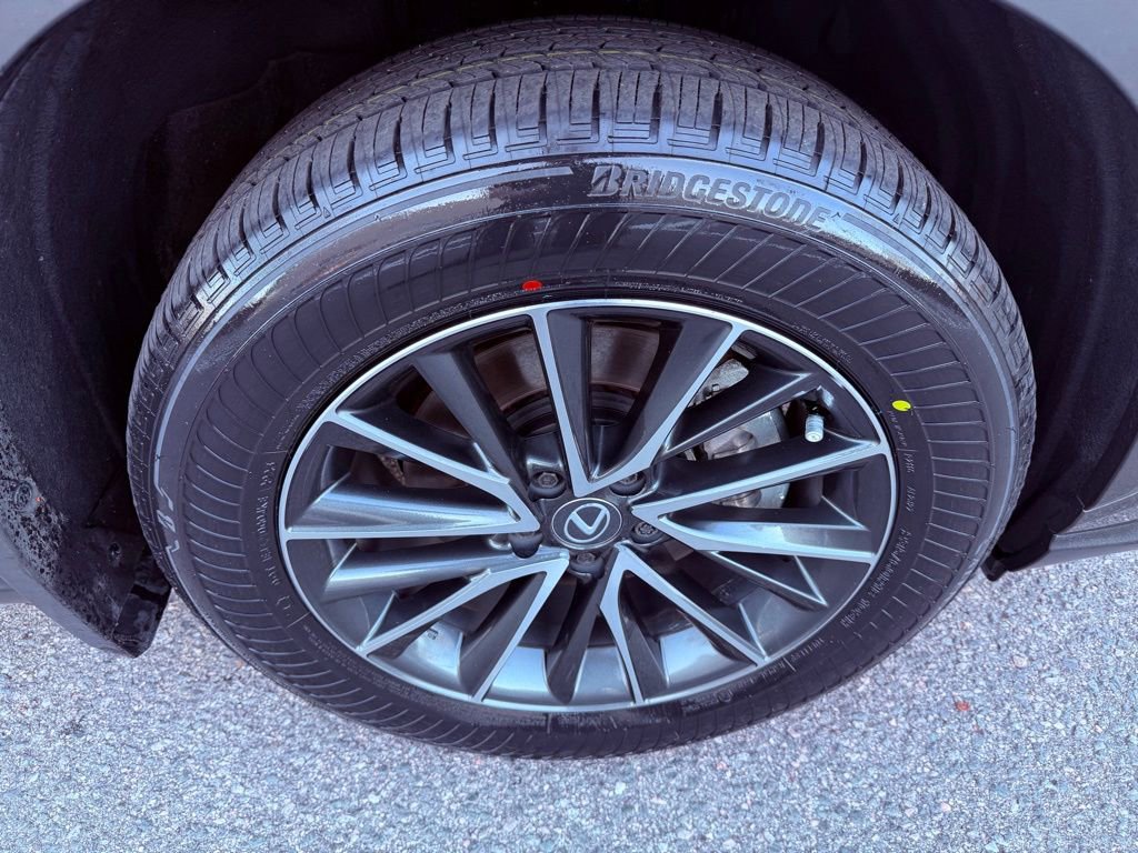 Certified 2025 Lexus NX 300h AWD w/ Luxury Package image 20