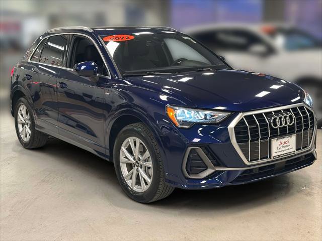 Used 2022 Audi Q3 2.0T Premium w/ Convenience Package image 3