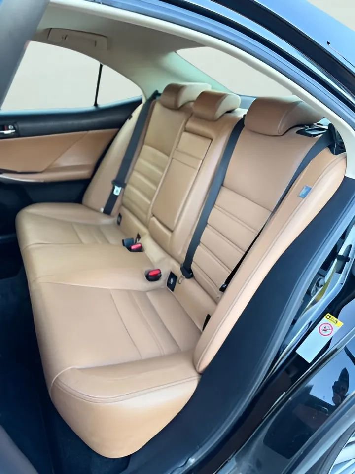 Used 2014 Lexus IS 250 w/ Luxury Package w/Brown Wood RWD image 15