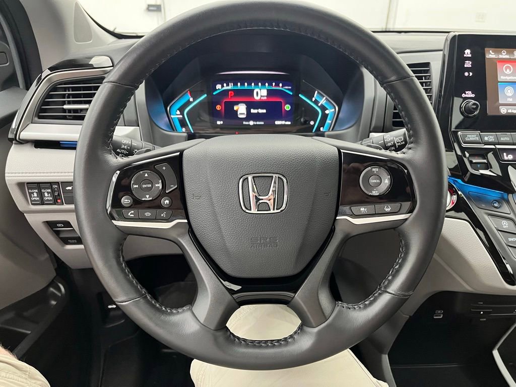 Used 2024 Honda Odyssey Touring image 23