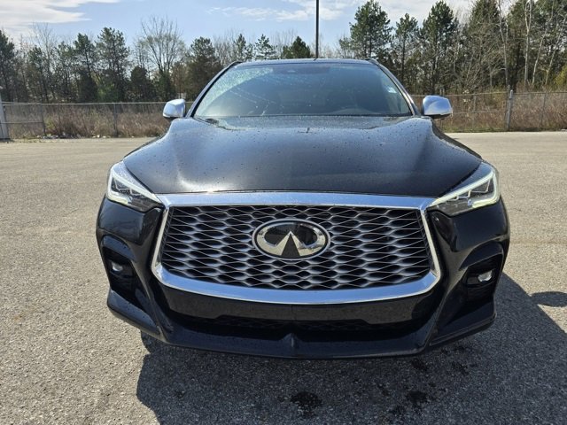Used 2023 INFINITI QX55 Essential w/ Accent Package image 8