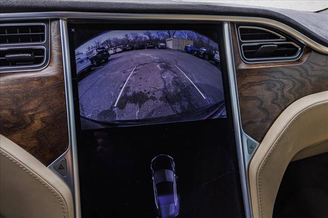 Used 2016 Tesla Model S 70D AWD/4WD image 18