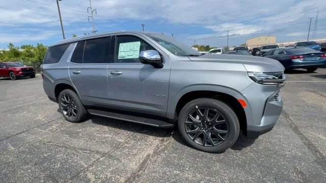 Used 2024 Chevrolet Tahoe Premier w/ Premium Package AWD/4WD image 3