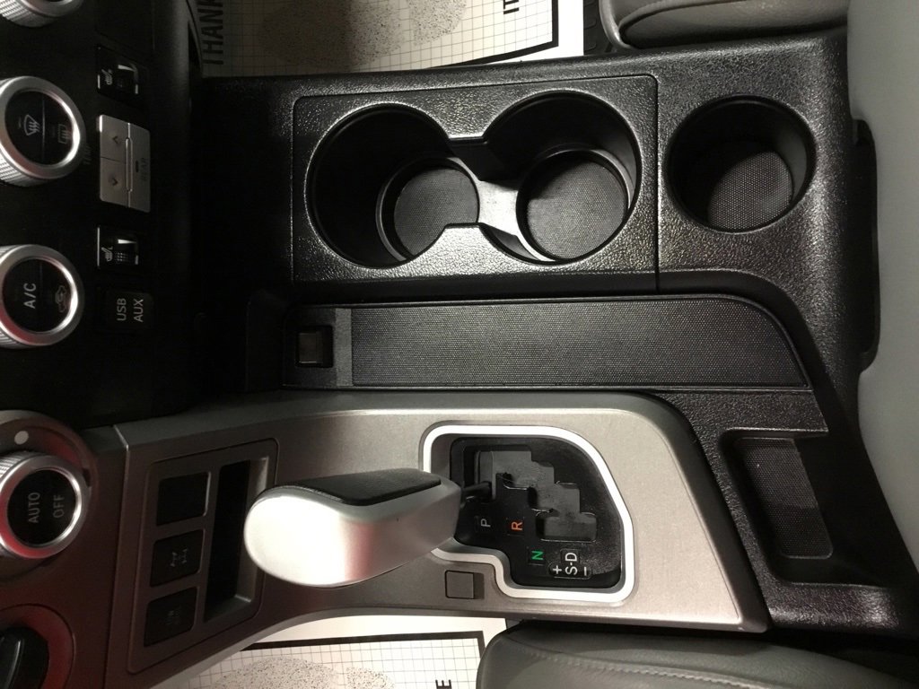Used 2016 Toyota Sequoia Limited w/ Safety & Convenience Package image 65