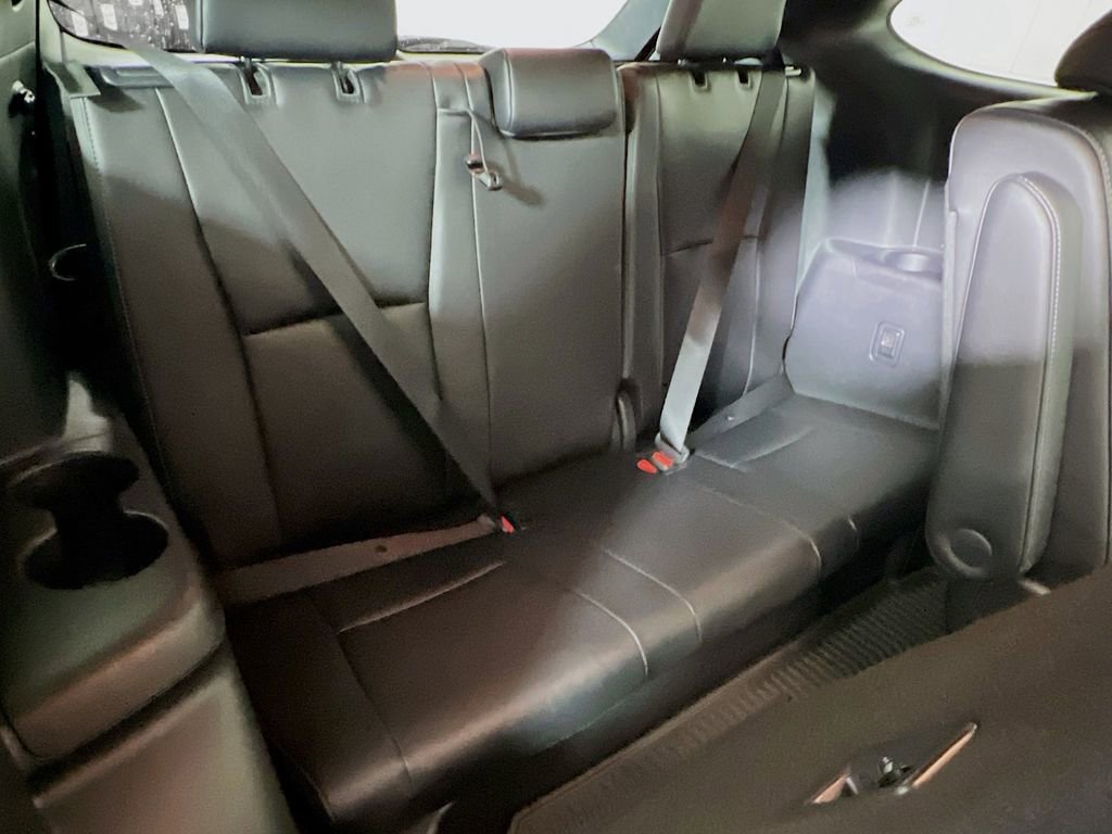 Certified 2025 Toyota Highlander XSE image 25