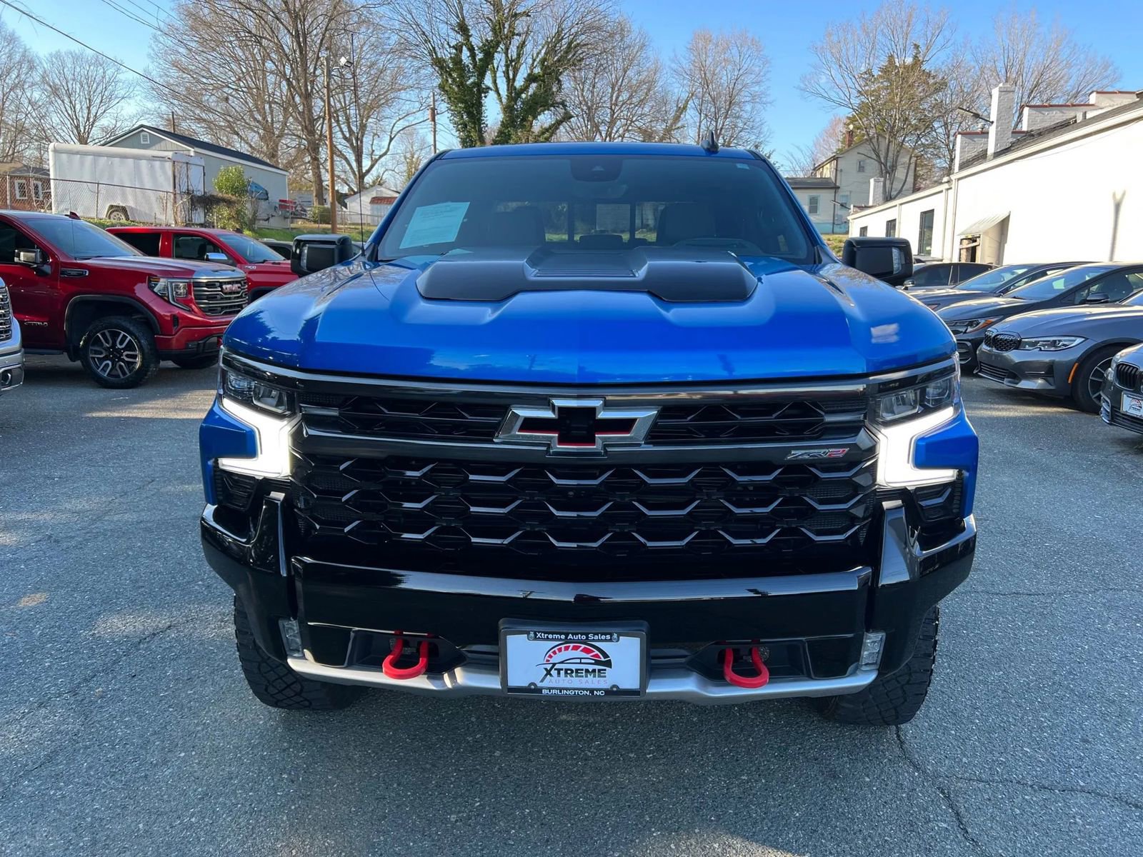 Used 2023 Chevrolet Silverado 1500 ZR2 w/ Technology Package image 2