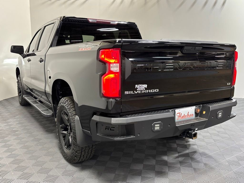 Used 2019 Chevrolet Silverado 1500 LT Trail Boss w/ Convenience Package AWD/4WD image 3