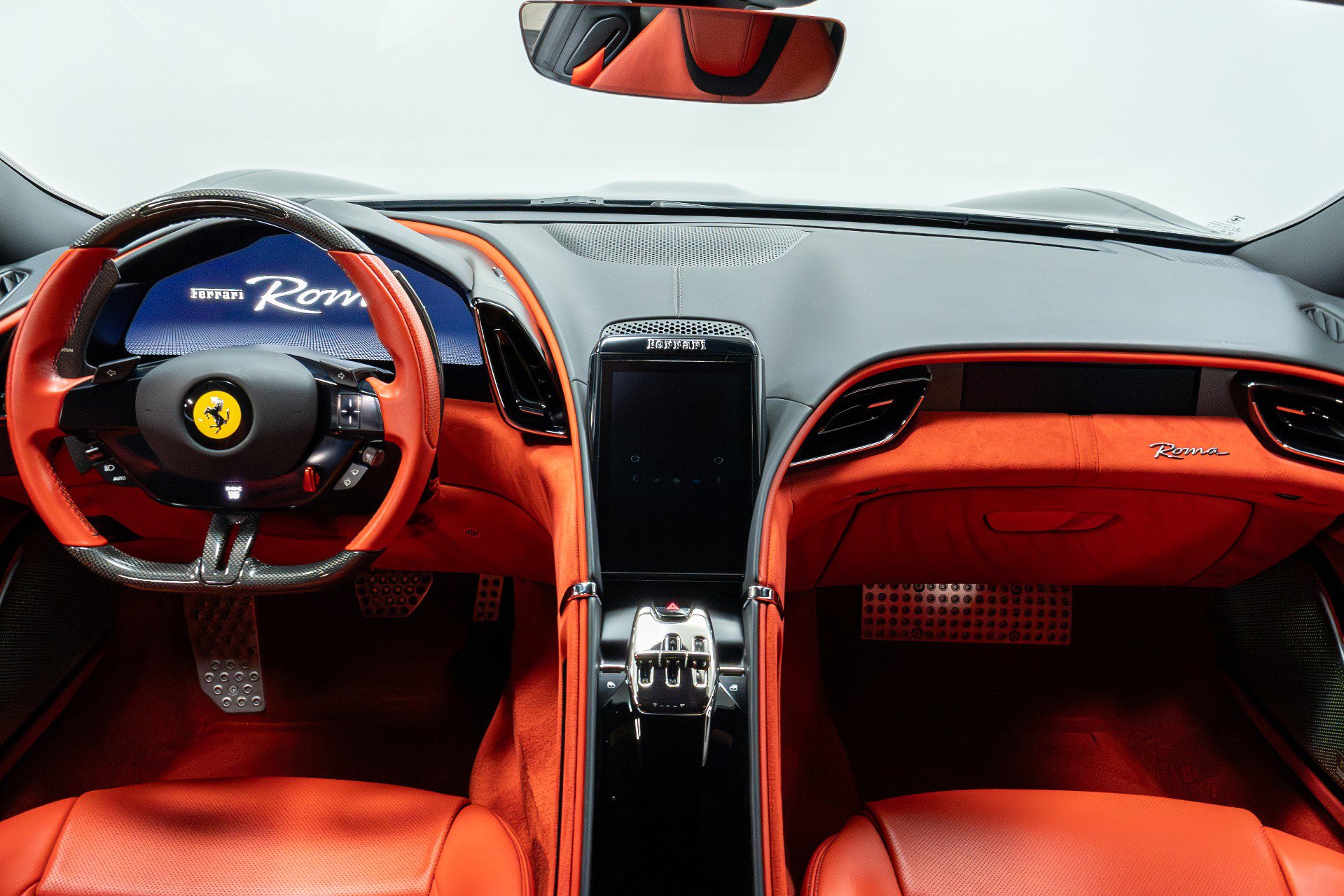 Used 2022 Ferrari Roma image 13