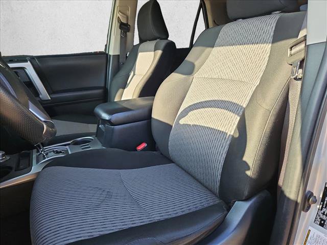 Used 2021 Toyota 4Runner SR5 AWD/4WD image 15
