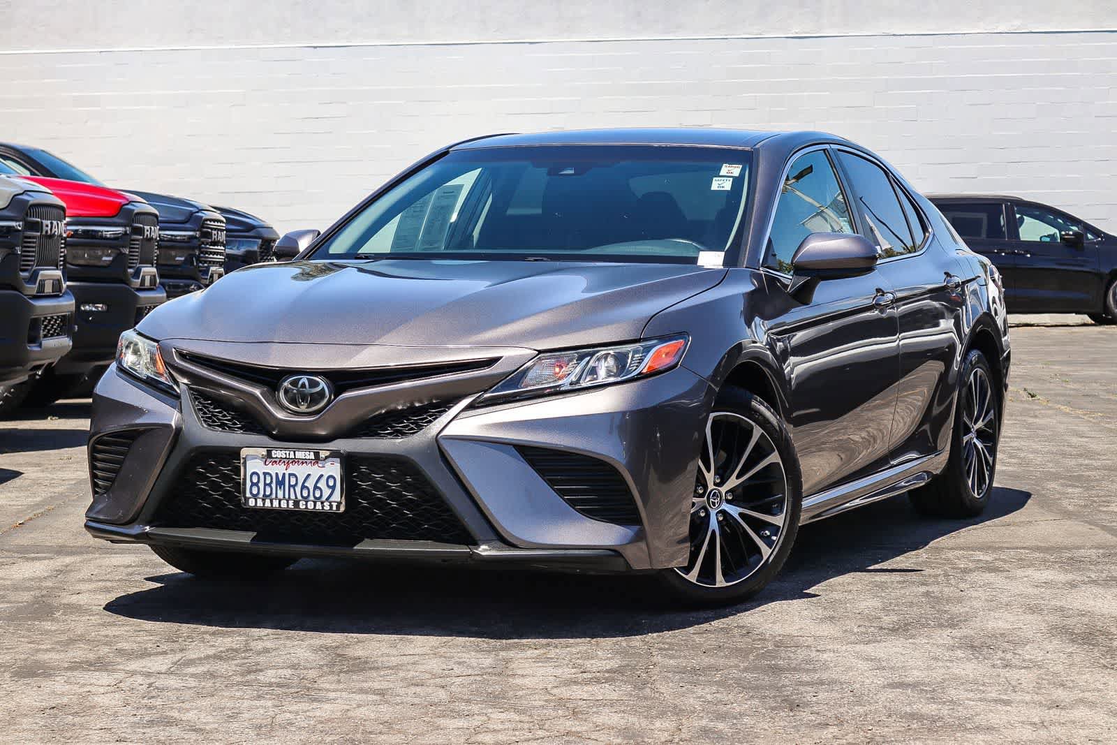 Used 2018 Toyota Camry SE