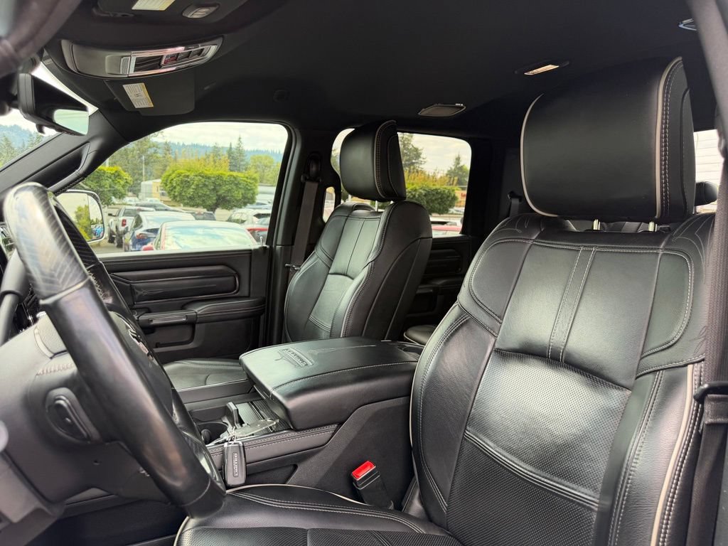 Used 2022 RAM 3500 Limited AWD/4WD image 15