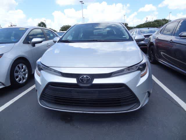 Certified 2023 Toyota Corolla LE FWD image 4