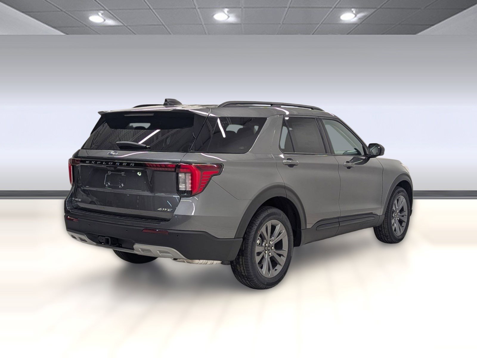 New 2026 Ford Explorer Active w/ Active Comfort Package image 7