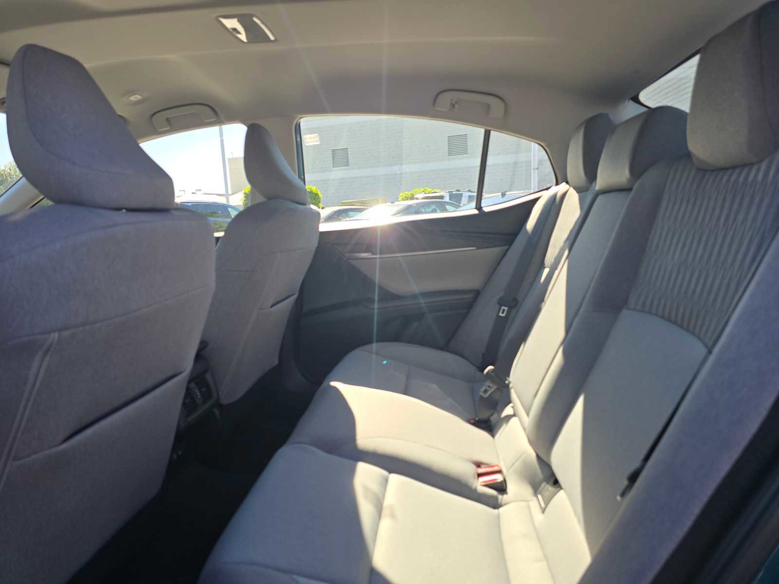 Used 2025 Toyota Camry LE image 18