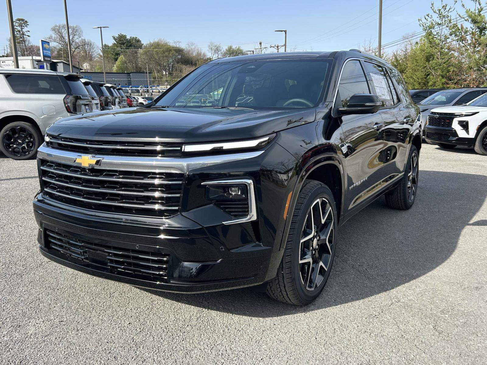 New 2026 Chevrolet Traverse High Country w/ LPO, Floor Liner Package image 7