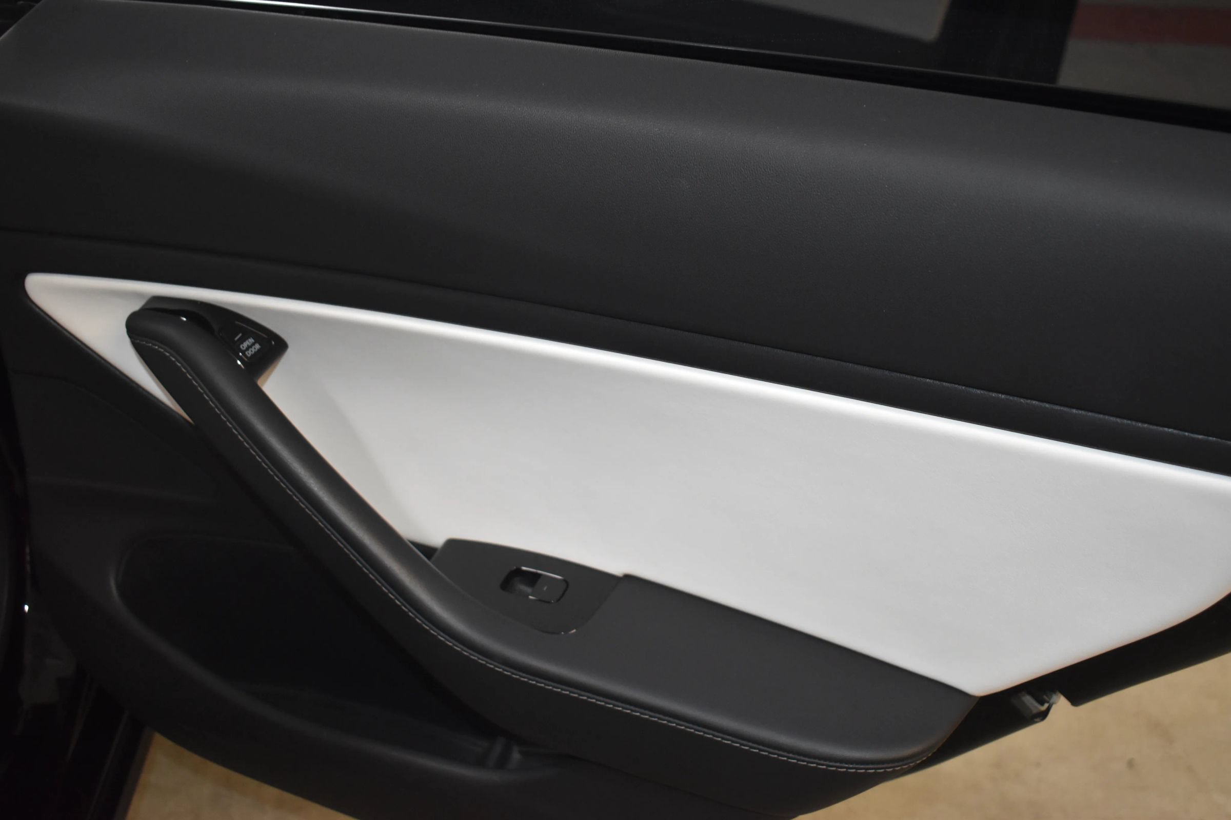 Used 2024 Tesla Model Y Performance AWD/4WD image 19