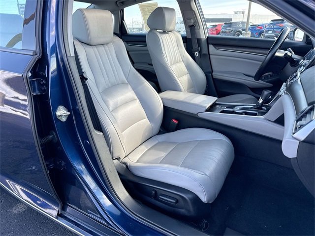 Used 2019 Honda Accord EX-L image 24