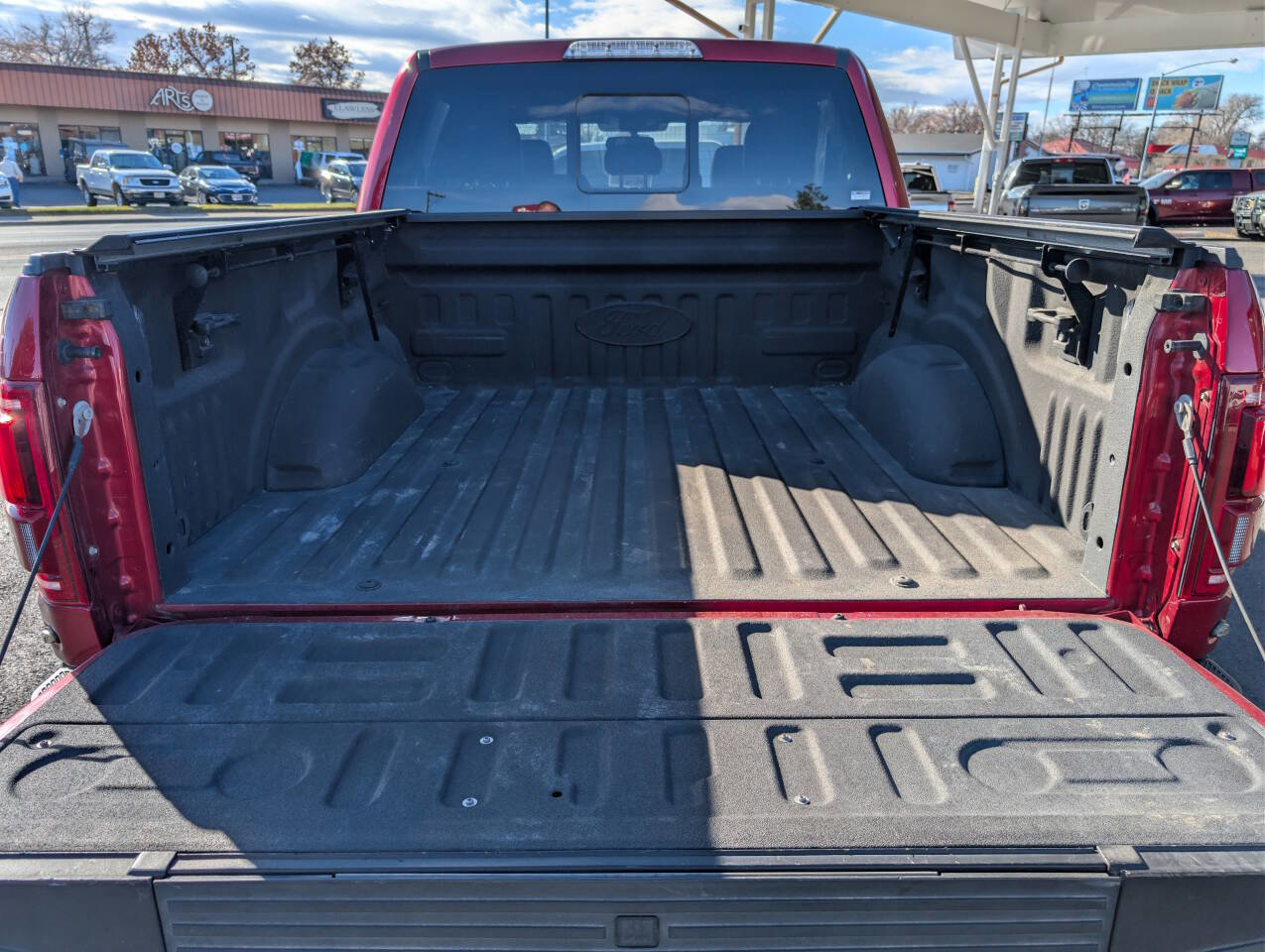 Used 2019 Ford F150 Raptor w/ Equipment Group 802A Luxury image 7