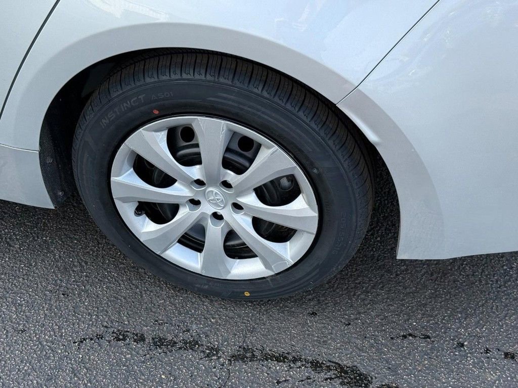 Used 2024 Toyota Corolla LE image 8