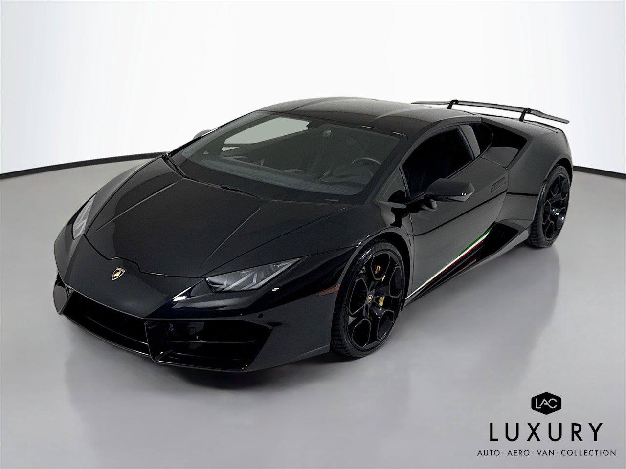 Used 2018 Lamborghini Huracan LP 580-2 RWD image 4
