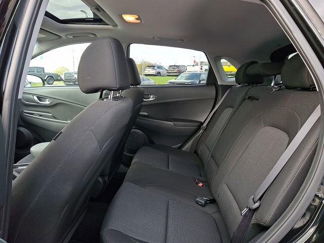 Used 2022 Hyundai Kona SEL w/ Convenience Package image 10