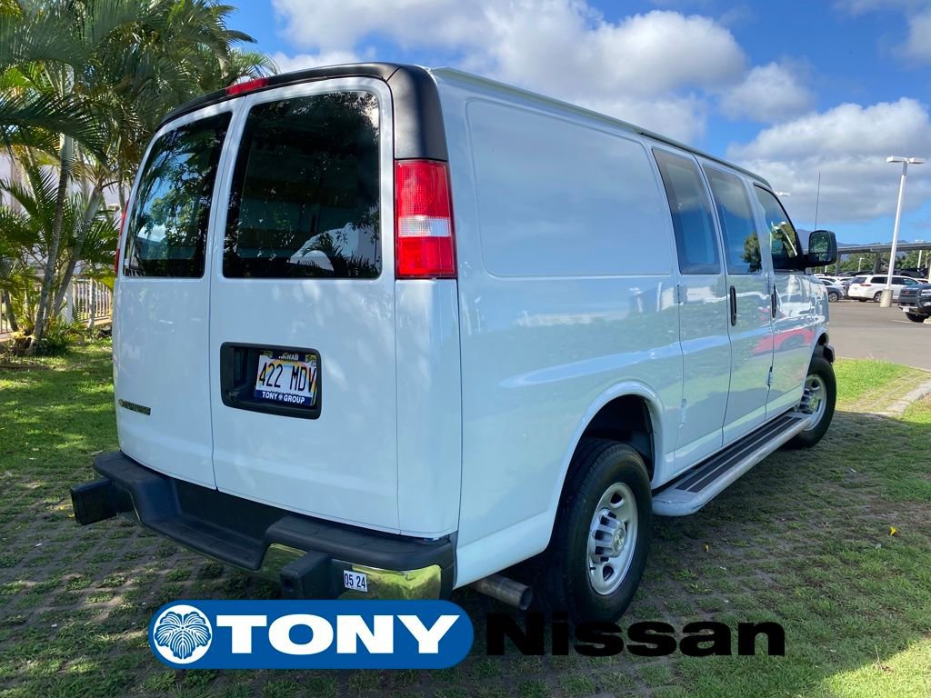 Used 2023 Chevrolet Express 2500 Work Van w/ Driver Convenience Package image 7