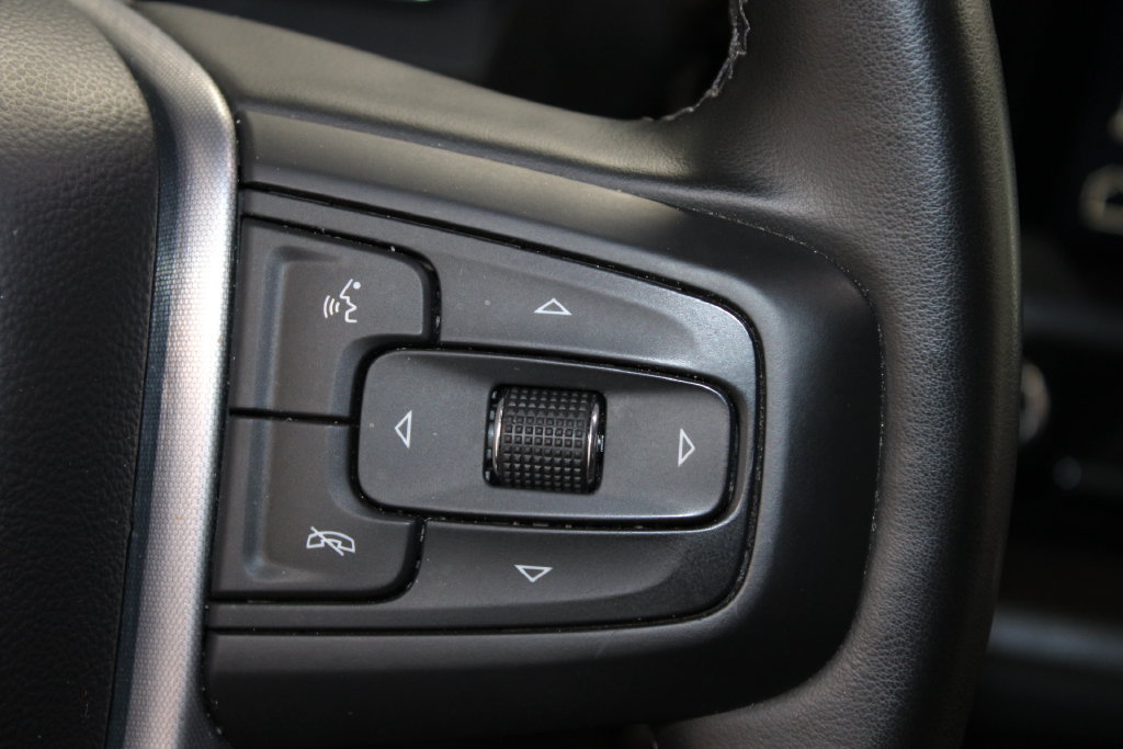 Used 2024 GMC Sierra 1500 SLT AWD/4WD image 40