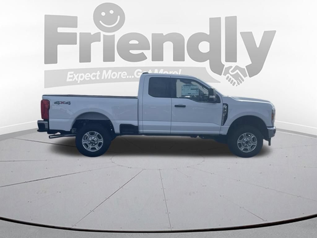 New 2026 Ford F350 XLT w/ Snow Plow/Camper Package AWD/4WD image 4