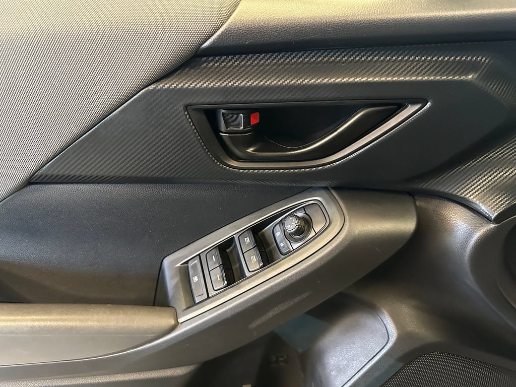 Used 2024 Subaru Crosstrek 2.0i AWD/4WD image 18