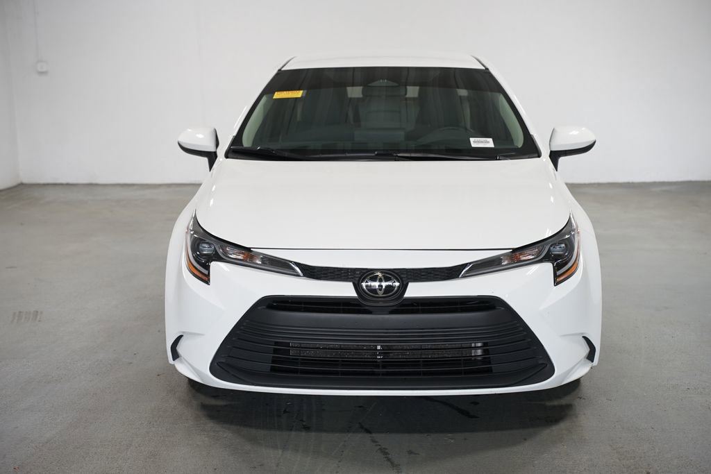 Certified 2024 Toyota Corolla LE FWD image 2