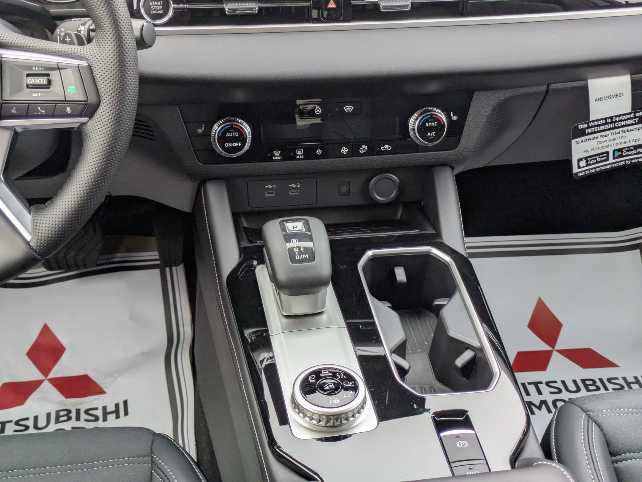 New 2026 Mitsubishi Outlander SE AWD/4WD image 17