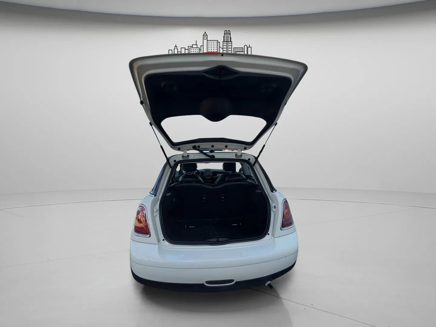 Used 2010 MINI Cooper Hardtop image 14