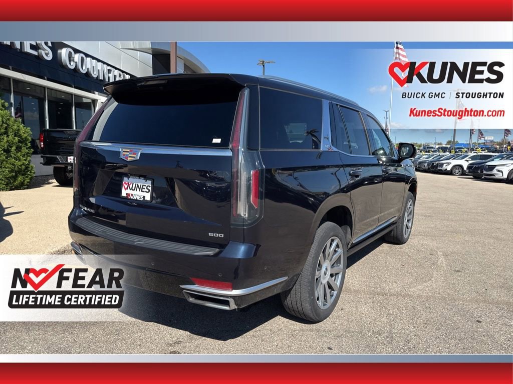 Used 2023 Cadillac Escalade Premium Luxury Platinum w/ Heavy-Duty Trailer Package image 11