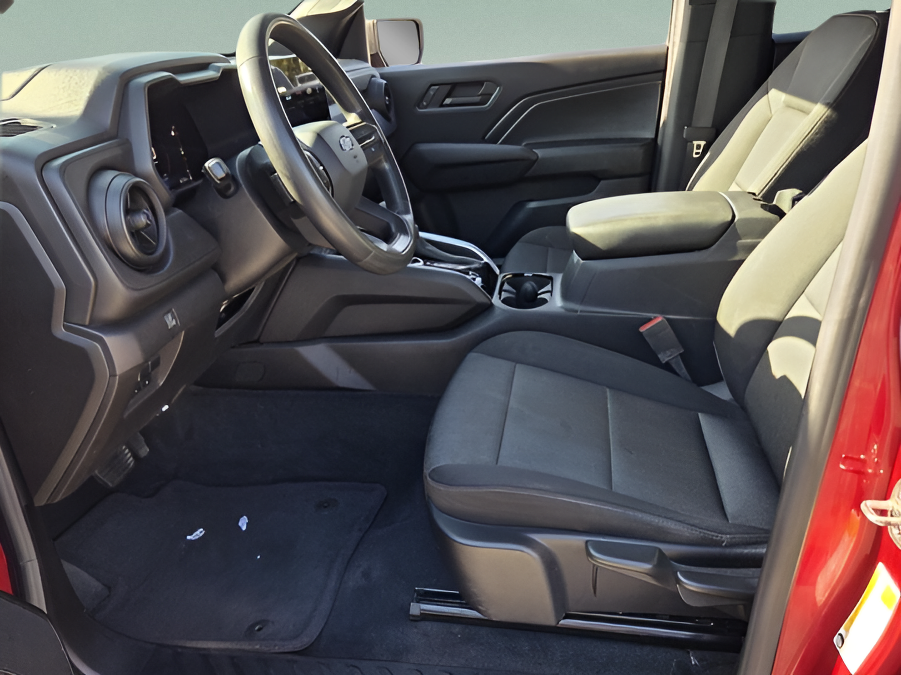 Certified 2023 Chevrolet Colorado Trail Boss w/ Advanced Trailering Package AWD/4WD image 9