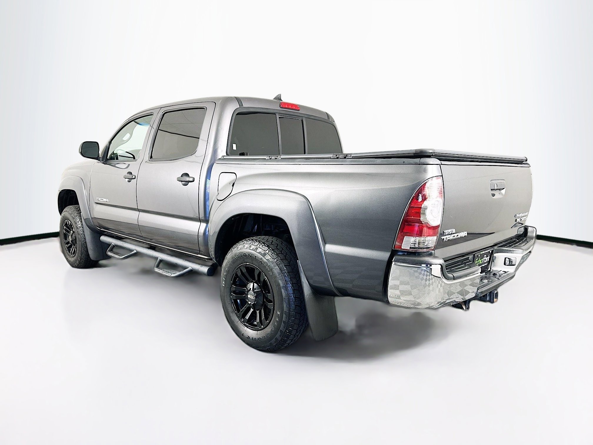 Used 2014 Toyota Tacoma PreRunner image 5