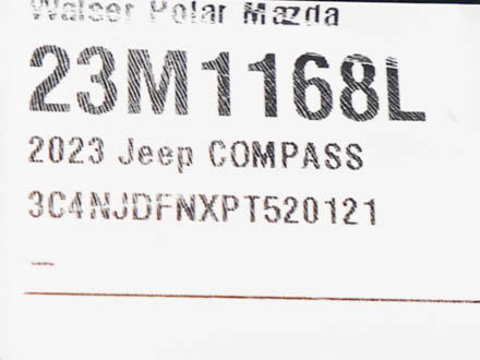 Used 2023 Jeep Compass Latitude AWD/4WD image 30