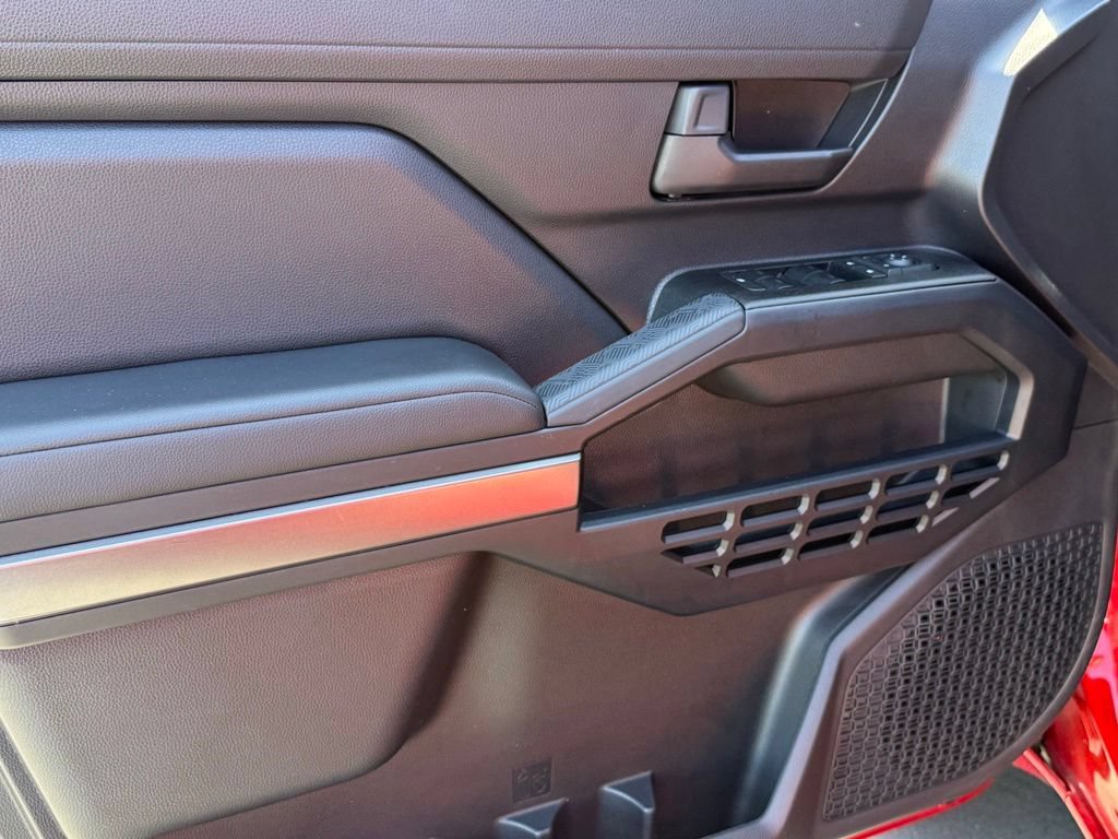 Certified 2026 Toyota 4Runner SR5 AWD/4WD image 17