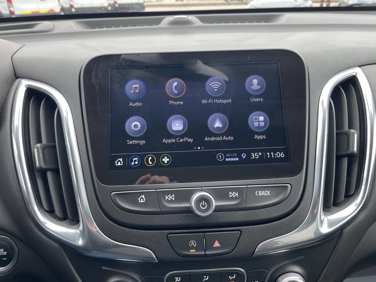 Used 2024 Chevrolet Equinox LT image 20