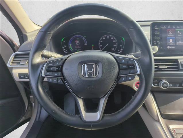 Used 2020 Honda Accord Touring image 11
