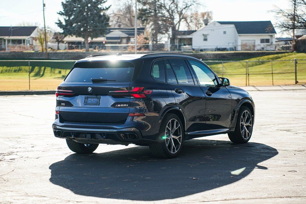Certified 2025 BMW X5 M60i AWD/4WD image 5