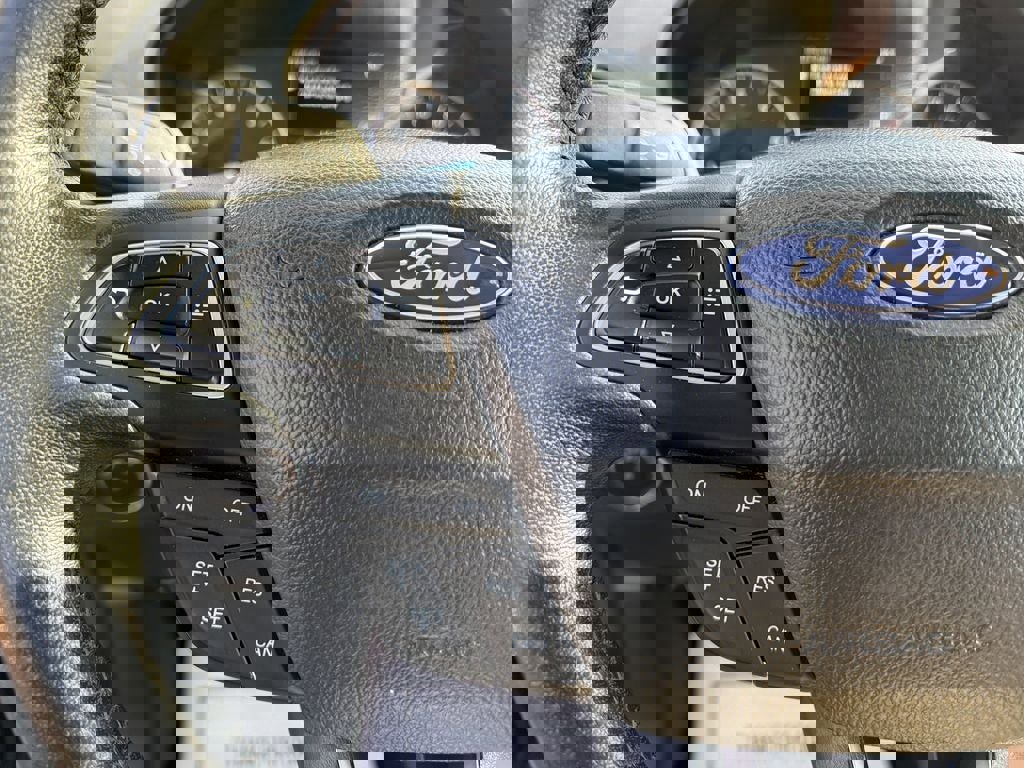 Used 2020 Ford EcoSport Titanium image 22